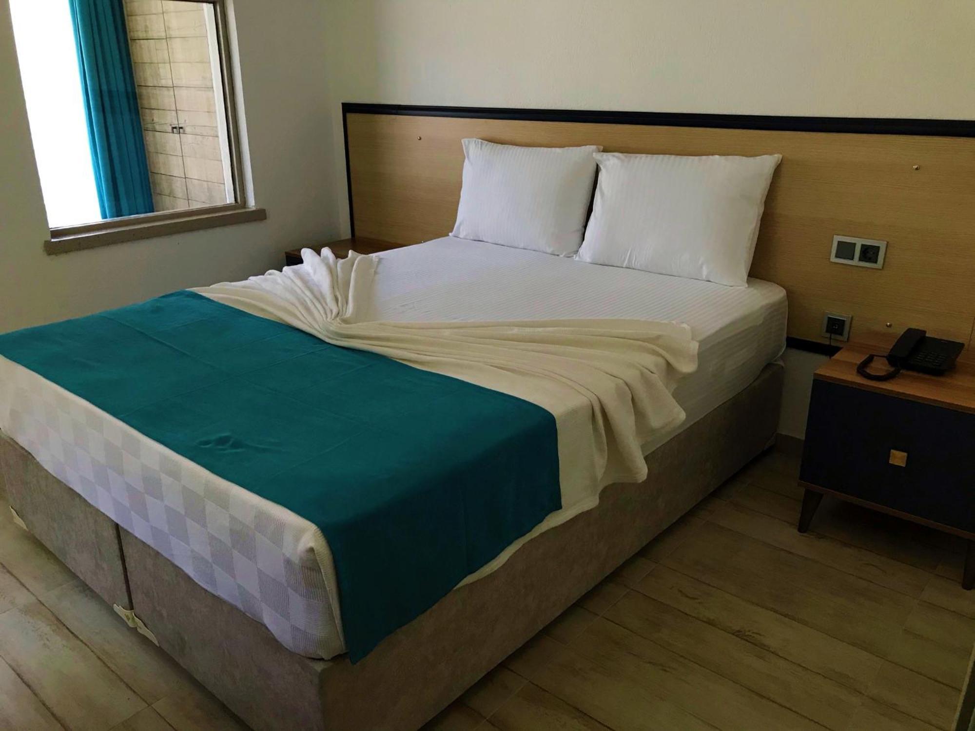 Urga Butik Otel & Restaurant Gulluk Екстериор снимка